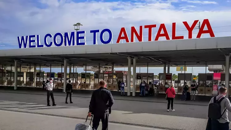 Antalya'ya turist akını