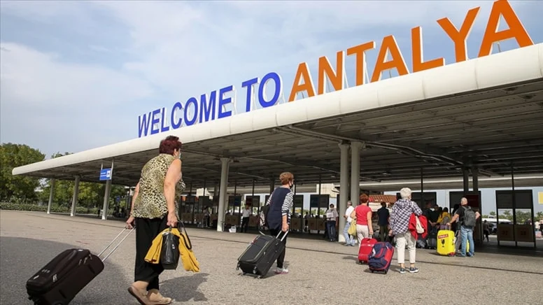 Antalya'dan Dünya turizminde ilk 3 hedefi
