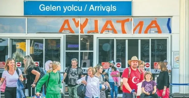 Turizme Nisan dopingi: Antalya'da yeni sezon için hummalı çalışma! Hedef 18 milyon turist