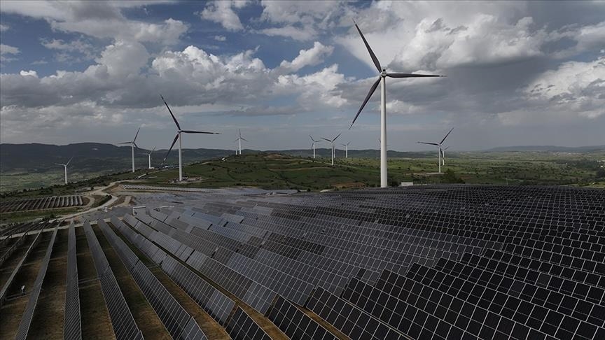 Geçen yıl 62 üniversitede yenilenebilir kaynaklarla 77 GW saat elektrik üretildi